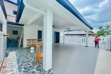 Jalan Suasana @ Tun Hussein Onn