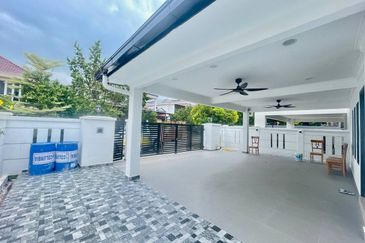 Jalan Suasana @ Tun Hussein Onn