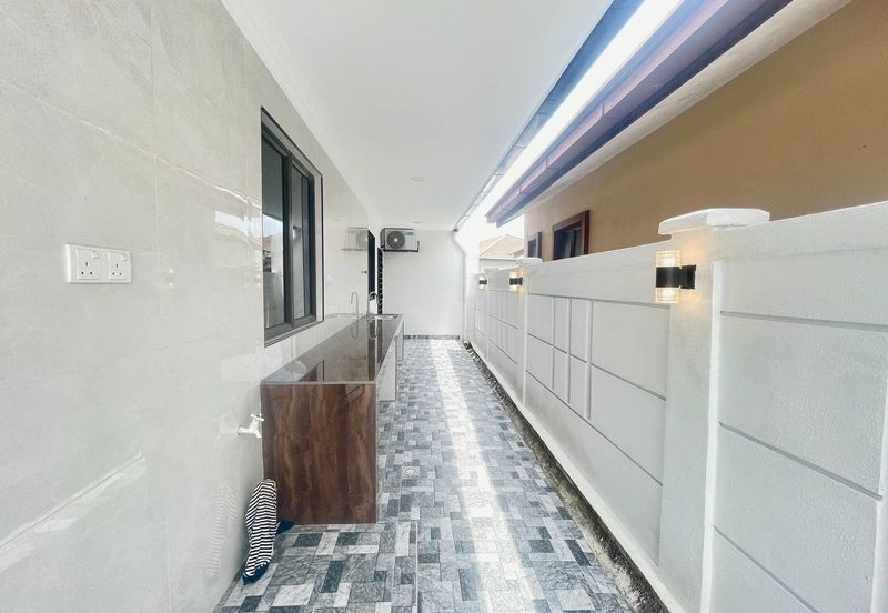 Jalan Suasana @ Tun Hussein Onn