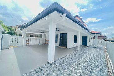 Jalan Suasana @ Tun Hussein Onn