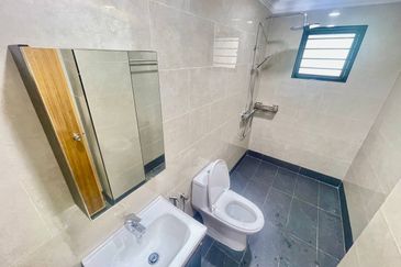 Jalan Suasana @ Tun Hussein Onn