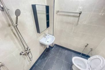 Jalan Suasana @ Tun Hussein Onn