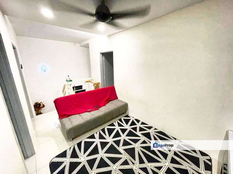 Taman Sri Garing Rawang Selangor Double Storey Terrance House FOR SALE Fully Renovated, Selangor, Rawang