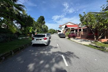 Jalan Suakasih @ Tun Hussein Onn