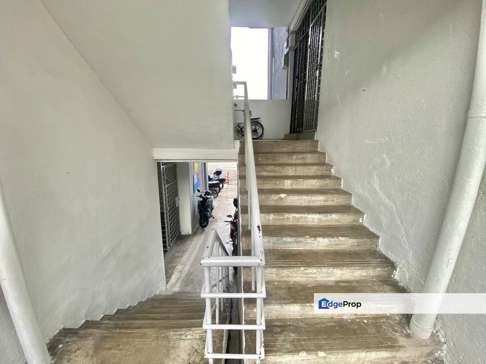 Kenari Court Apartment Pandan Indah Ampang Unit DUPLEX for Sale, Kuala Lumpur, Ampang