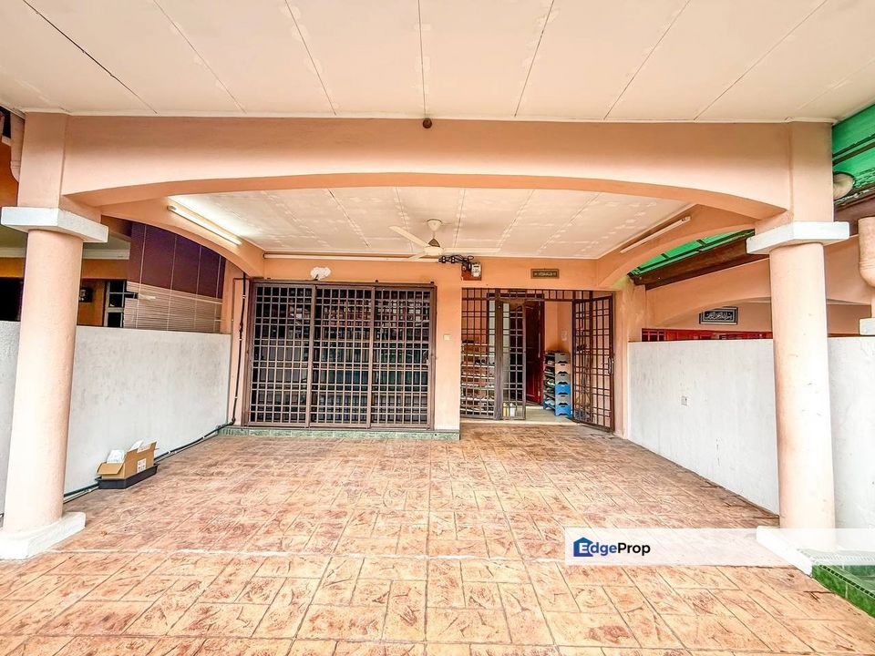 Taman Tropika, Sg Tangkas, Bangi Double Storey For Sale [ Extended + Termurah], Selangor, Kajang