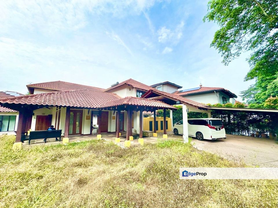 BUNGALOW BALI STYLE , BUKIT GITA BAYU, SERI KEMBANGAN FOR SALE, Selangor, Seri Kembangan