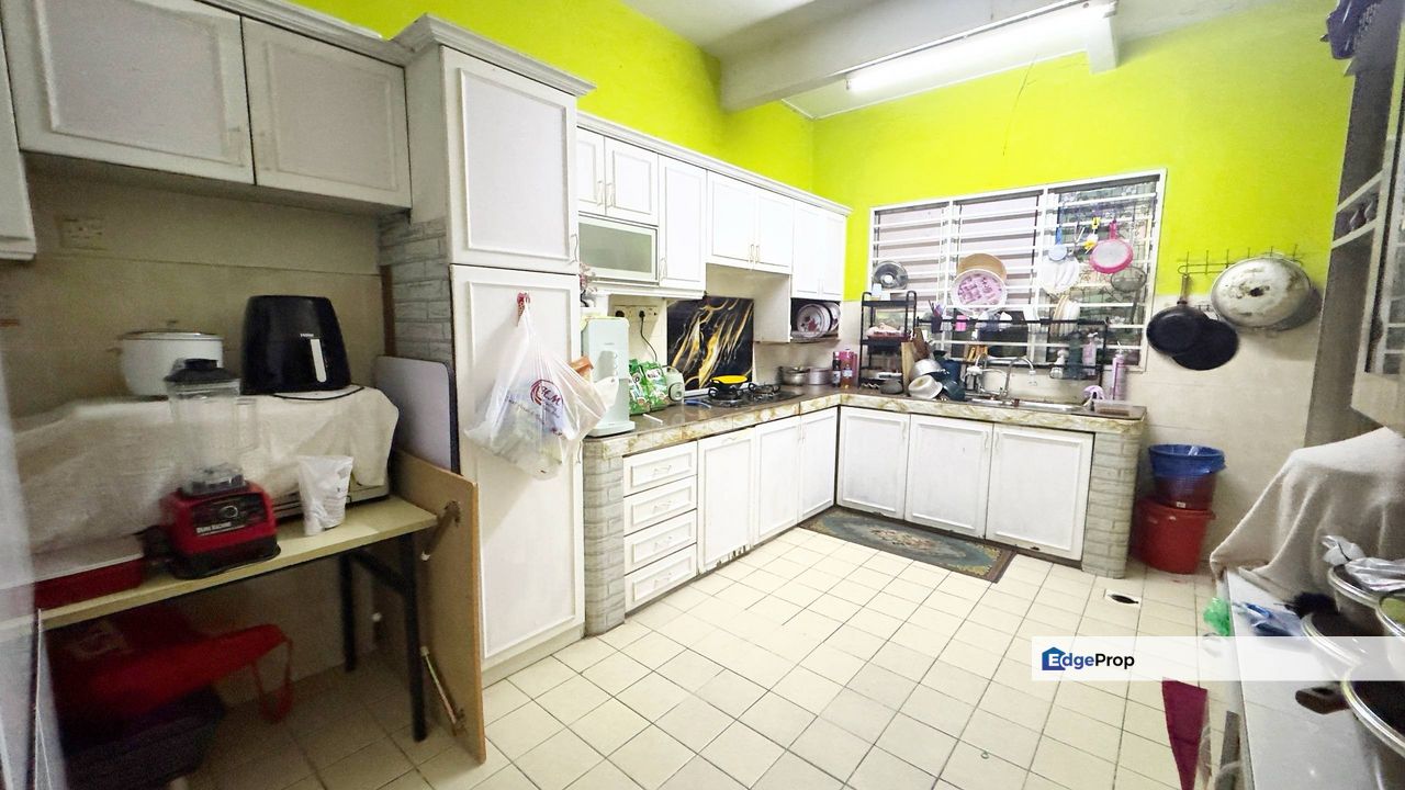 TAMAN BAYU PERMAI, RAWANG DOUBLE STOREY TERRACE HOUSE For Sale, Selangor, Rawang