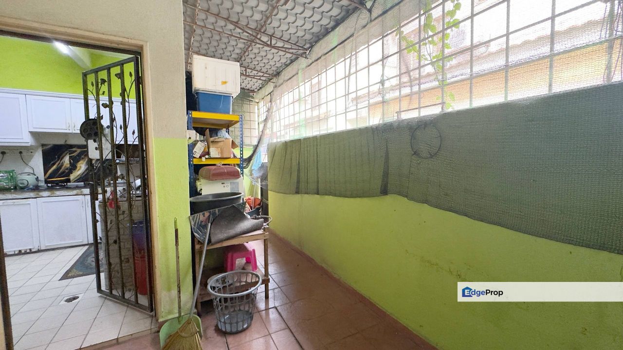 TAMAN BAYU PERMAI, RAWANG DOUBLE STOREY TERRACE HOUSE For Sale, Selangor, Rawang