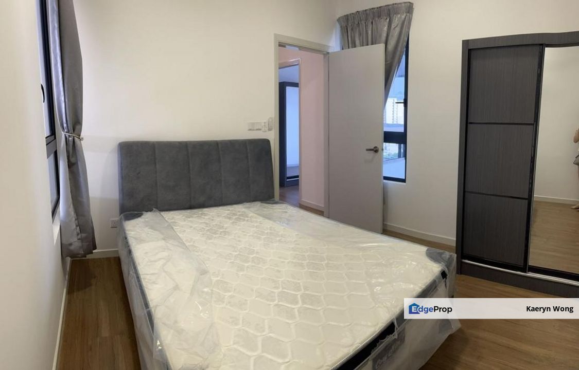 Below Market Walking Distance to MRT, Selangor, Cheras