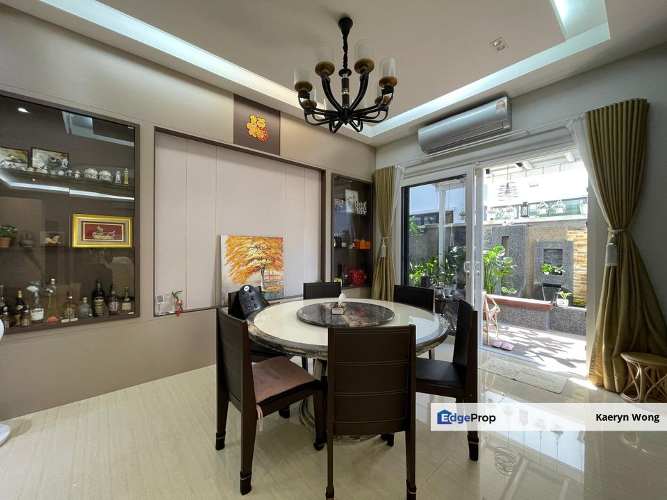 3 Storey Semi D Fully Reno Below Market, Selangor, Kajang