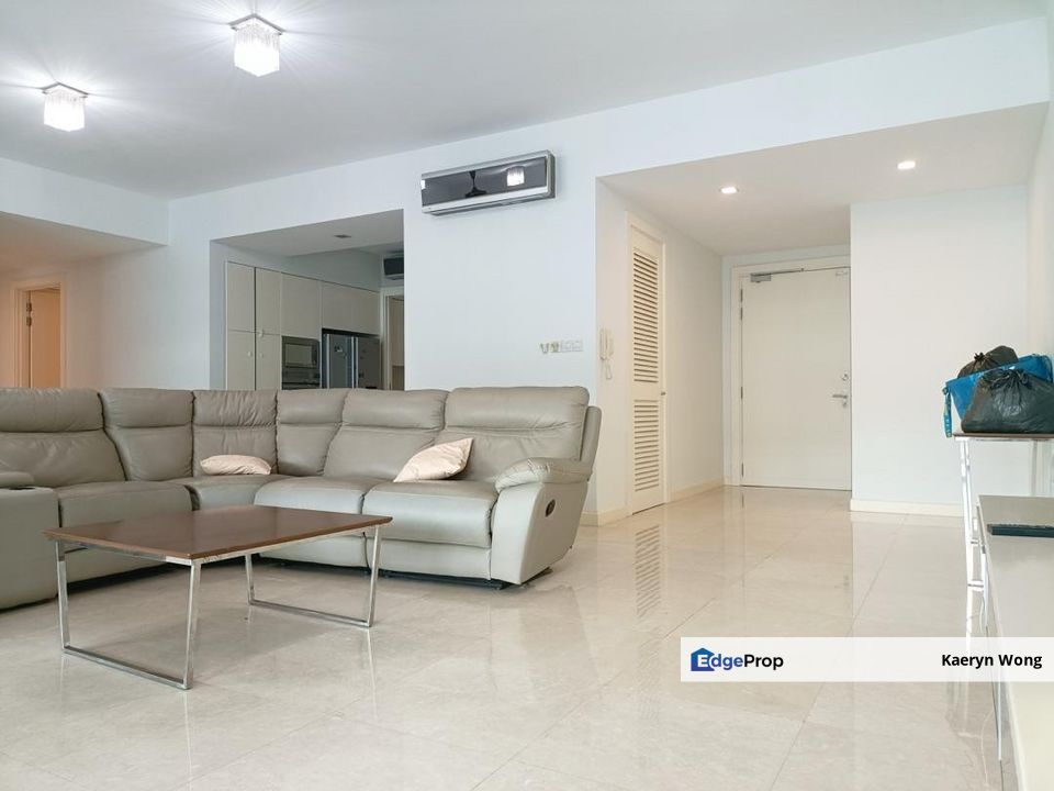 Fully furnished below market Spacious Large size unit, Kuala Lumpur, Mont Kiara