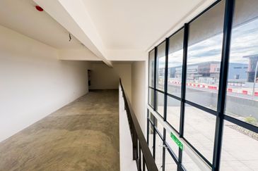 Elmina Business Park