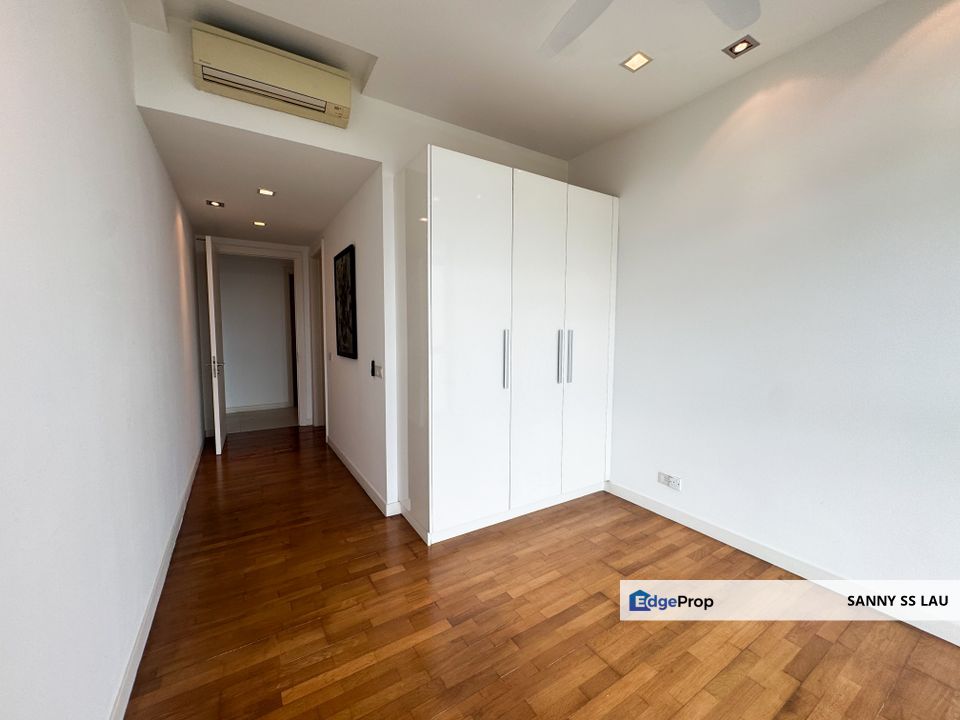 Modern Elegance: A Private Contemporary Escape, Kuala Lumpur, Pantai