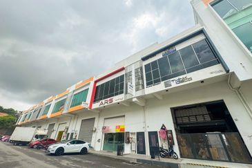 Pulau Meranti ( Industrial )