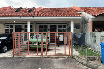 Taman Desaru Utama