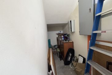 Bandar Tun Hussein Onn