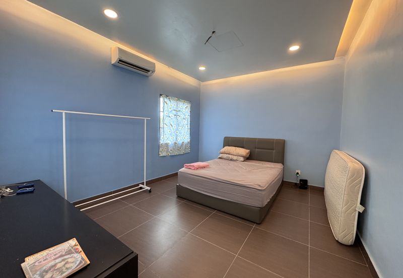 Bandar Tun Hussein Onn