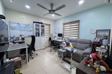 Bandar Tun Hussein Onn