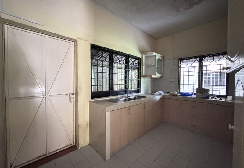 Bandar Tun Hussein Onn