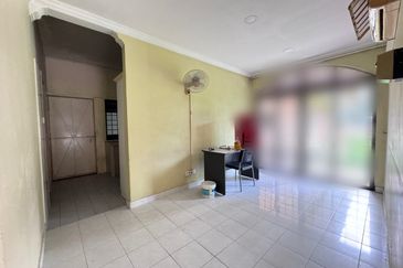 Bandar Tun Hussein Onn