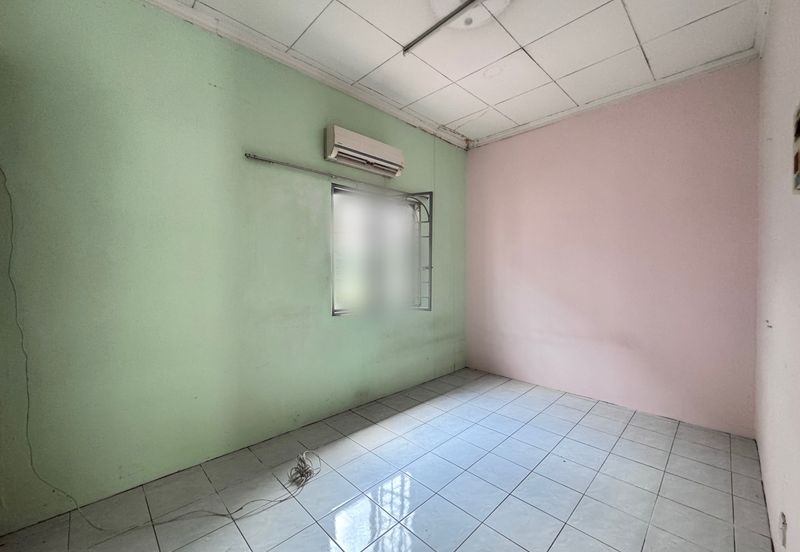 Bandar Tun Hussein Onn