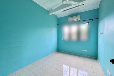 Bandar Tun Hussein Onn