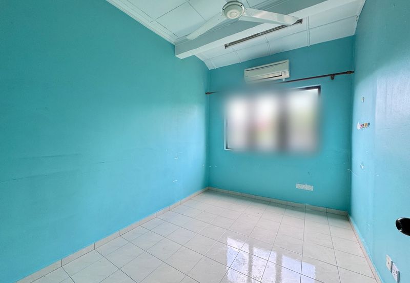 Bandar Tun Hussein Onn