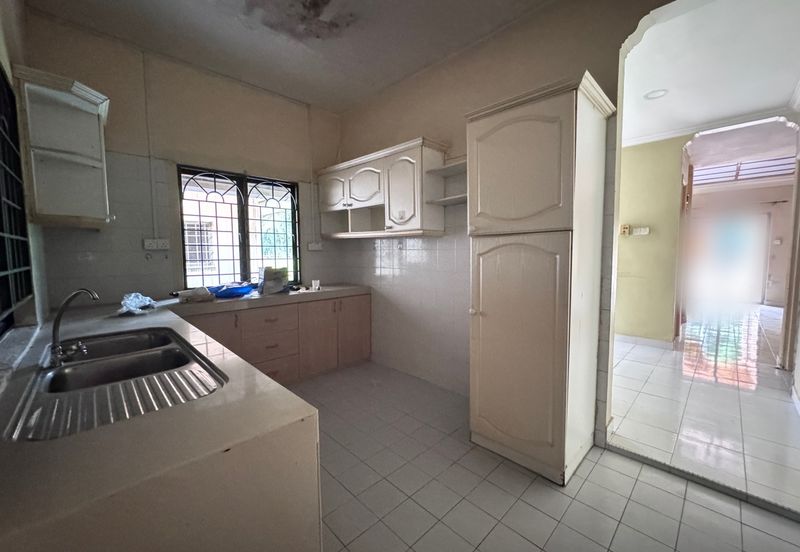 Bandar Tun Hussein Onn