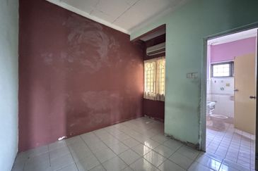 Bandar Tun Hussein Onn