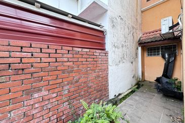 Bandar Tun Hussein Onn