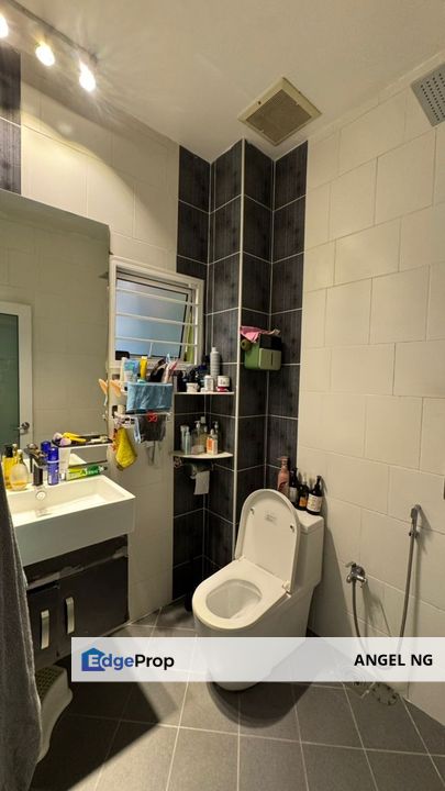 Cheap Limited Nice Reno Endlot 2 Sty Terrace in SL 7 , Sungai Long For Sale , Selangor, Bandar Sungai Long