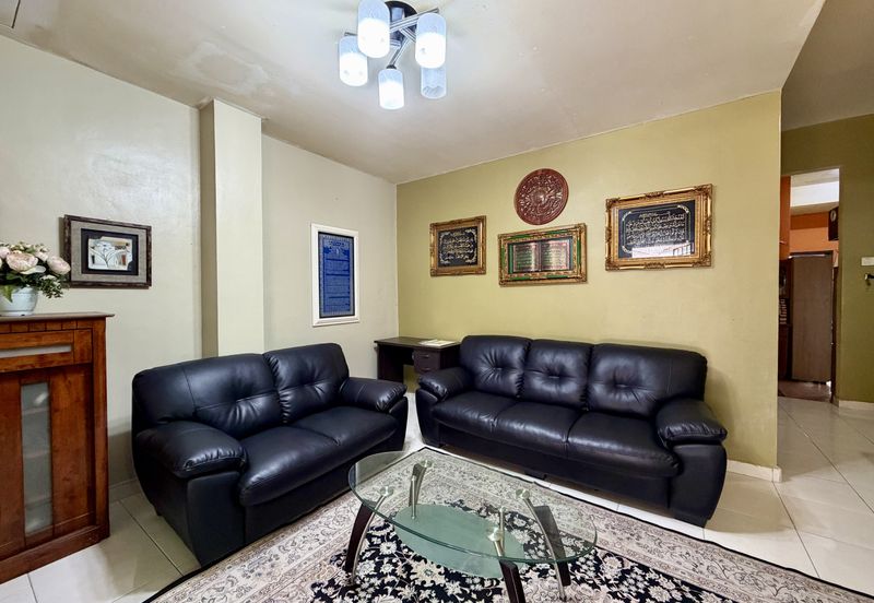 Bandar Tun Hussein Onn