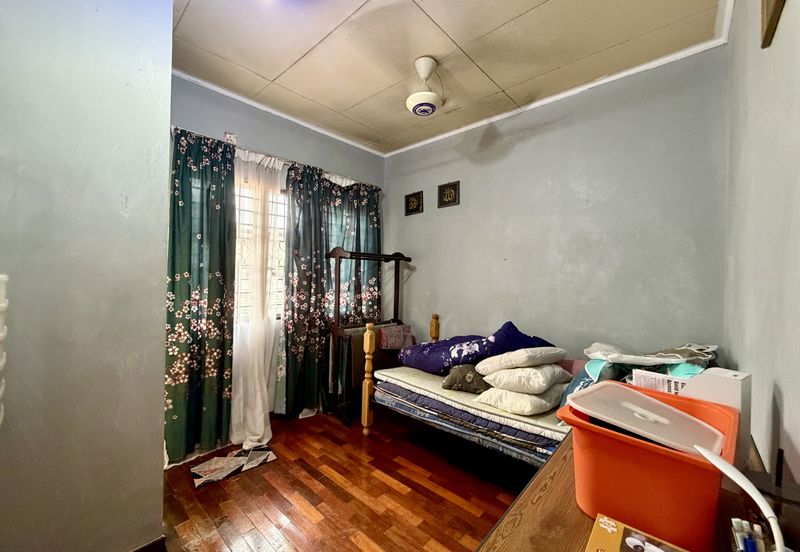 Bandar Tun Hussein Onn