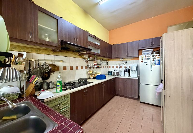 Bandar Tun Hussein Onn