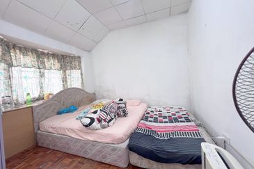 Bandar Tun Hussein Onn