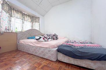 Bandar Tun Hussein Onn