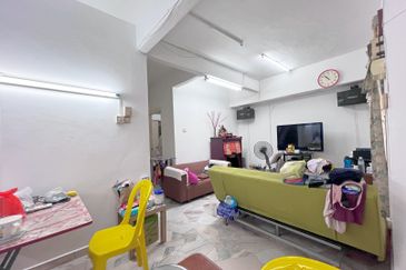 Bandar Tun Hussein Onn