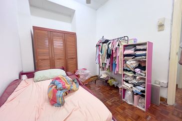 Bandar Tun Hussein Onn