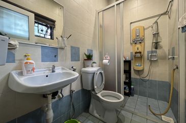 Bandar Tun Hussein Onn