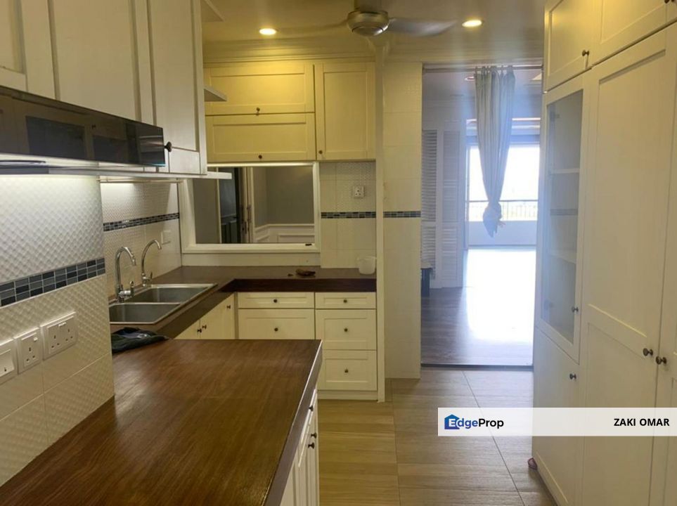 Ara Hill - Eastwinds Hills Condominium 2,390 sqft Endlot Below MV, Selangor, Ara Damansara