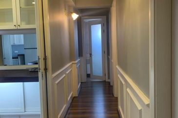 Ara Hill Condominium