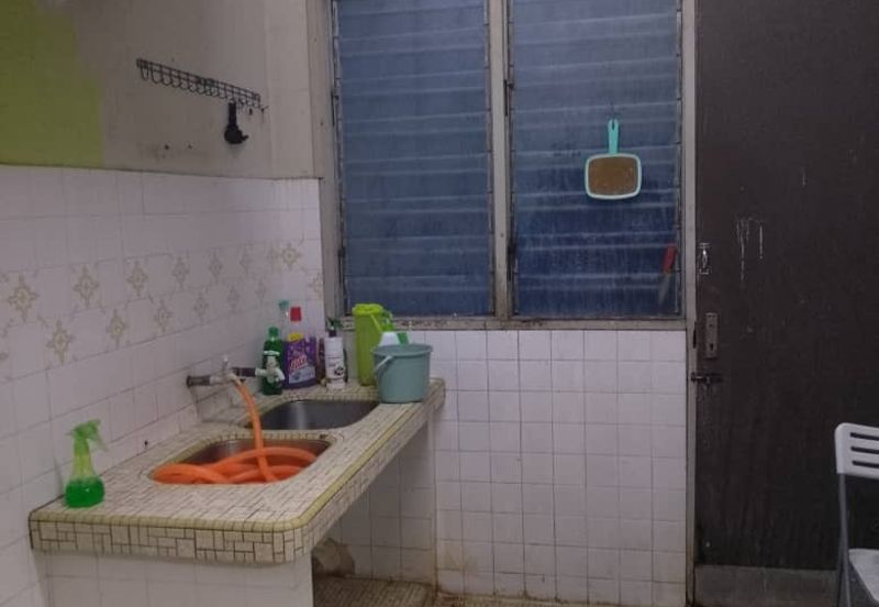 TAMAN RAPAT SETIA BARU