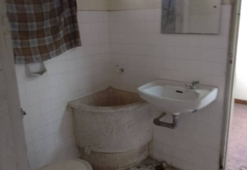 TAMAN RAPAT SETIA BARU