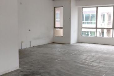 Taman Mount Austin Commercial