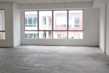 Taman Mount Austin Commercial