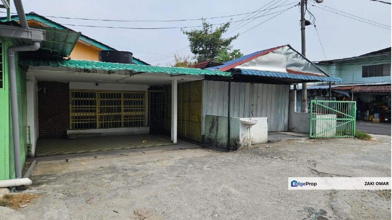Bukit Kemuning Shah Alam Warehouse For Rent Facing Main Road With Ample Parking, Selangor, Shah Alam