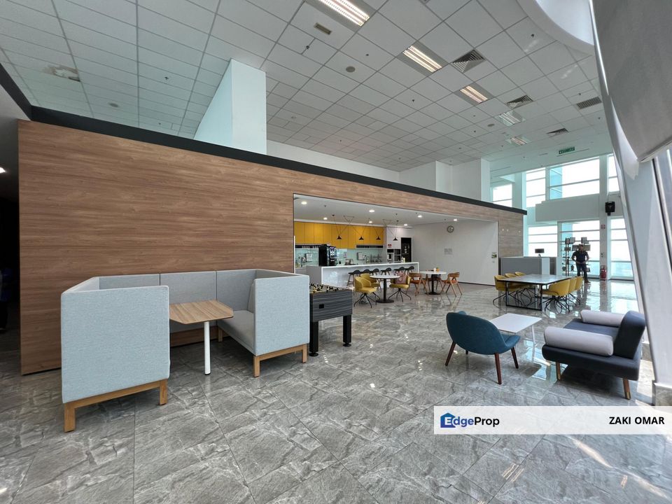 Q Sentral KL Sentral Kuala Lumpur Grade A Office For Sale GBI & MSC Status Penthouse 34,000 Sqft, Kuala Lumpur, KL Sentral