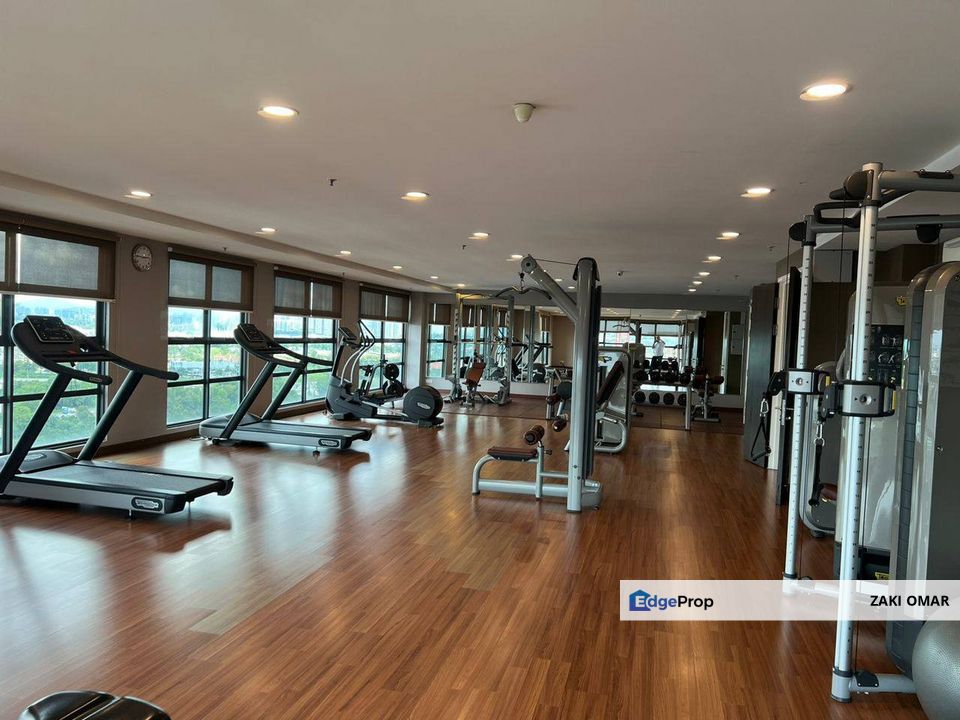 Seksyen 13 Shah Alam 4-Star Hotel For Sale Operating Business with 211 Suites, Selangor, Shah Alam