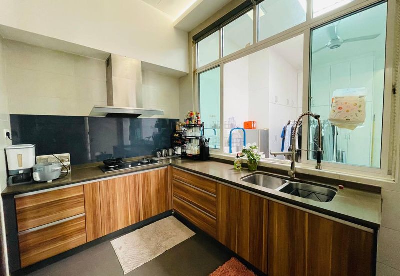 Jalan Pengaturcara U1/51 